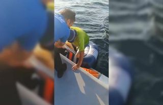 Tekirdağ açıklarında denizde sürüklenen kişi...
