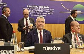 Ticaret Bakanı Bolat, Fransa’da