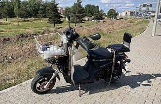 Tırın çarptığı elektrikli motosiklet sürücüsü...