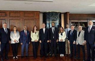 Türkiye Satranç Federasyonu’ndan, İZTO’ya ziyaret