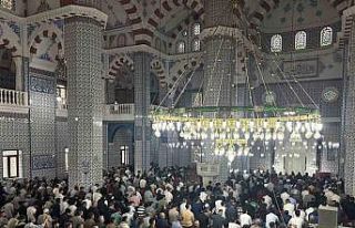 Türkiye’de ilk Kurban Bayramı namazı Iğdır’da...