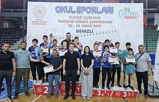 Tuzcu Mimar Sinan Ortookulu Curlingte Türkiye ikincisi...