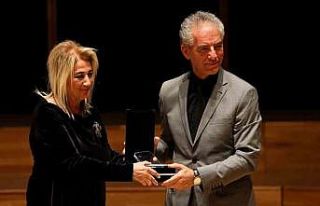 Uluslararası İzmir Festivali açılışında Ege...