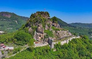 Ünye Kalesi 14 günde 35 bin ziyaretçiyi ağırladı