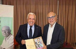 Usta yazar Gündüz Vassaf okurlarıyla buluştu