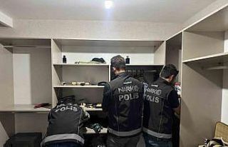 Uyuşturucu operasyonunda F serisi dolar ele geçirildi:...