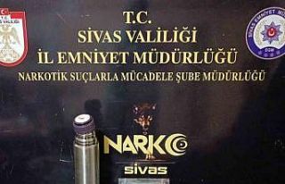 Uyuşturucu tacirleri Sivas’ta yakayı ele verdi