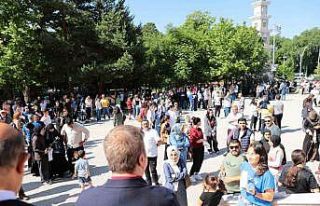 Vali Aydoğdu LGS sınavına giren öğrencilere başarılar...