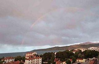 Van Gölü üzerinde gökkuşağı, Nemrut Kalderası’nda...