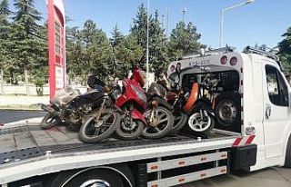 Yalvaç’ta motosiklet denetimi: 6 araç men edildi,...