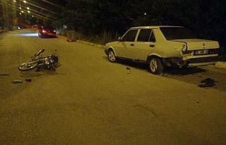 Yalvaç’ta park halindeki araca çarpan 17 yaşındaki...