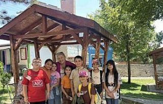 Yeşiltepe’de harçlıklar muhtar teyzelerinden