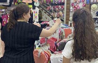 Yetim, öksüz ve yoksul çocuklar bayramlık sevinci...