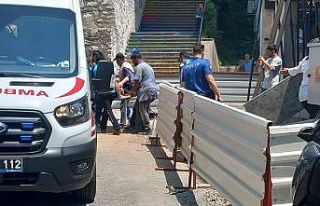 Yüksekten düşen işçi yaraladı