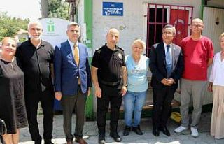 10 yıldır devam eden aşure ikramı bu yıl da sürdü