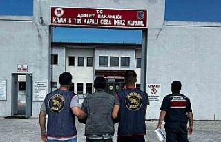 15 yıl hapis cezası bulunan şahıs jandarma tarafından...