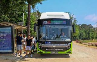 800CK, 1 ayda 46 bin vatandaşı sahillere taşıdı