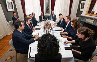 Adalet Bakanı Tunç, Hollandalı mevkidaşı Van...