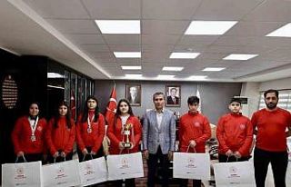 Adıyamanlı sporculardan atıcılıkta Türkiye derecesi