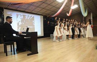 Afetzede öğrenciler, sanatın iyileştirici gücüyle...