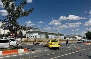 Ağrı’da trafik kazası: Karı koca hayatını...