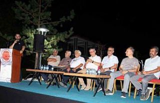 Ahlat’ta ’Şiir Gecesi’ne yoğun ilgi