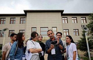 AİÇÜ’de "Gökyüzüne Çık, Kadrajını...