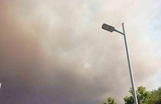 Alevler Bilecik’e yaklaştı: Belediyeden su tankı...