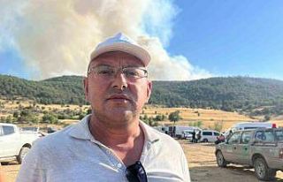 Alevlerin arasında kalan ve kepçesi kül olan operatörün...