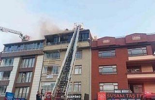 Ankara’da bir binanın en üst katından korkutan...