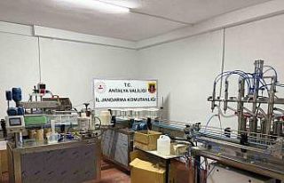 Antalya’da 46 bin litre sahte içki ele geçirildi:...