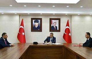 Ardahanlı üreticilere destekler sürüyor