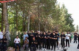 Arnavutköy’den Şehit Ömer Halisdemir’in kabrine...