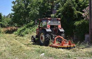 Atakum’da yeşil alanlarda bakım çalışması