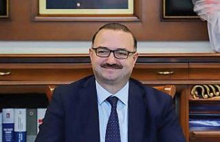 Atatürk Üniversitesi, YKS’de derece elde eden...