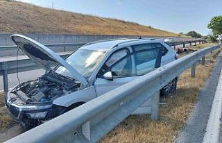 Bafra’da kaza: Otomobilden yara almadan çıktılar