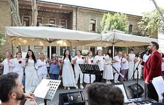 Bağcılar Belediyesi Türk Halk Müziği Korosu’ndan...