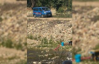 Bahçe sularken kalp krizi geçiren kişi hayatını...