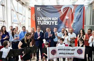 Bakan Tekin: "‘LGS’den pis koku geliyor’...