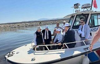 Bakanlık heyeti, Eğirdir Gölü’nde çevre sorunlarını...