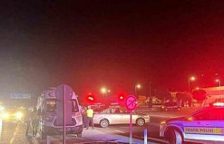 Balıkesir’de çift taralı trafik kazası, 4 yaralı