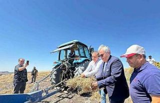 Bandırma Belediyesi’nden çiftçiye destek