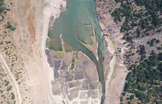 Barajlarda kritik alarm: Eski köyler gün yüzüne...