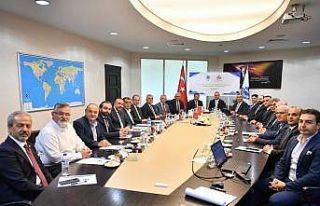 Başkan Büyükkılıç, iş dünyasıyla bir araya...