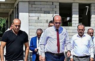 Başkan Geçit, köy evlerini inceledi