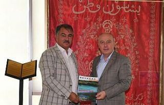 Başkan Pütün ‘Beyağaç Time’ projelerini Vali...