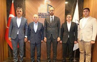 Başkan Sekmen’den kentsel dönüşüm mesaisi