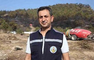 Belediye başkanı alevlerin ortasında kaldı