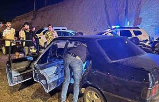 Besni’de 72 kişi ve 29 araç denetlendi