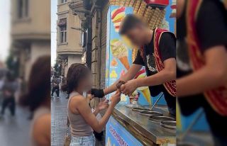 Beyoğlu’nda külah oyunuyla kadını rahatsız...